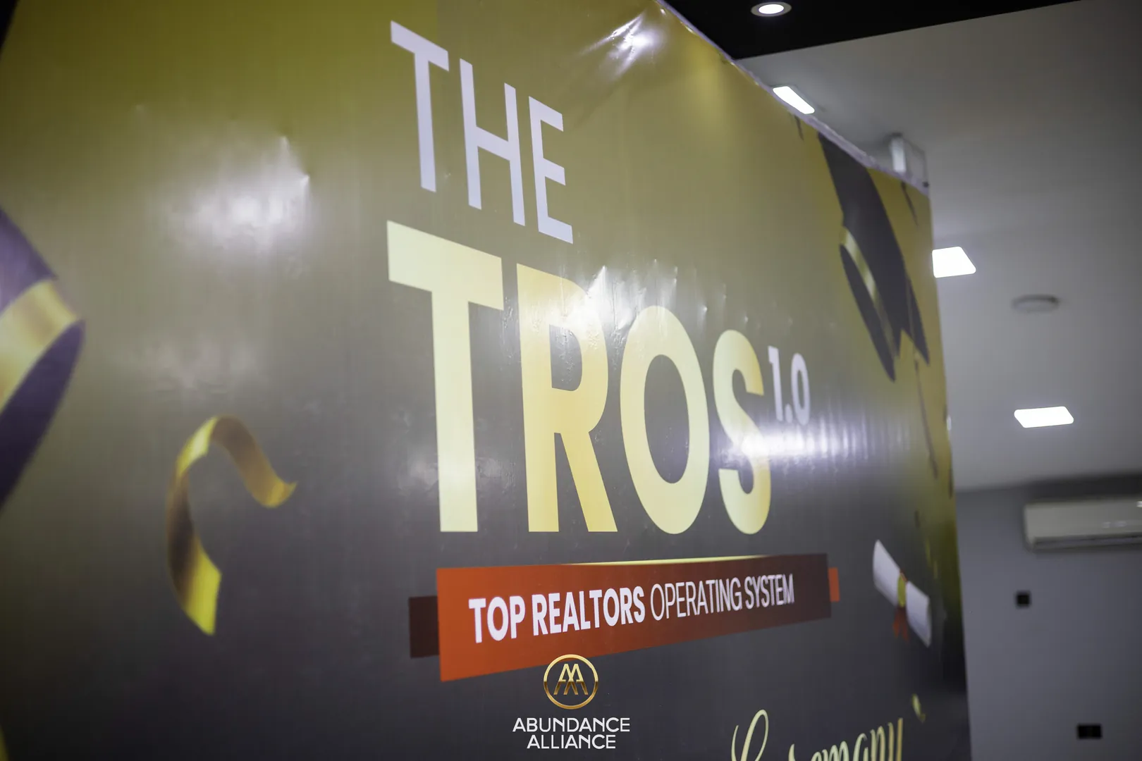 TROS gallery image 1